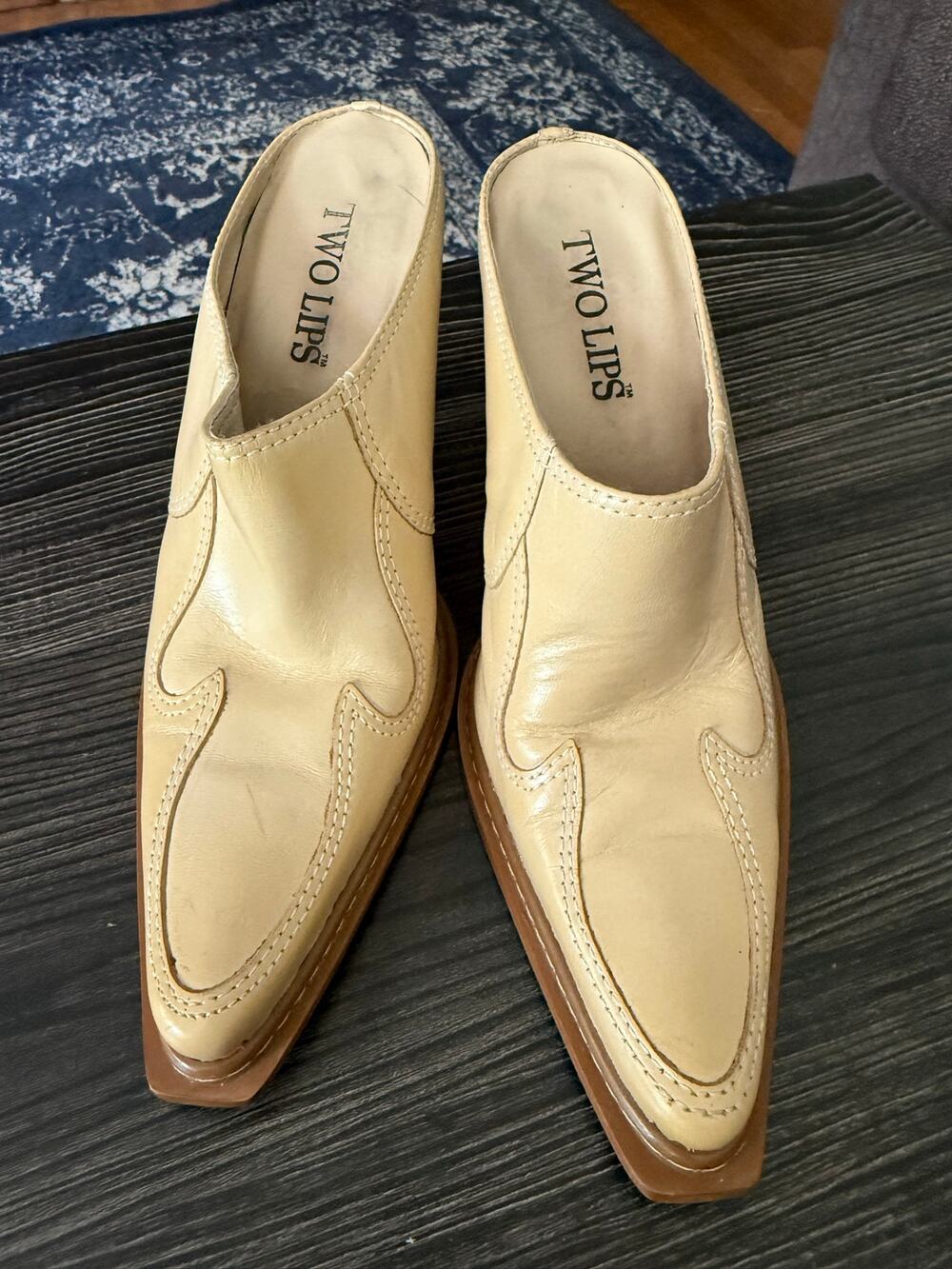 Vintage Two Lips Leather Topstitch Western Snipe Toe Mules Sz.  6.5
